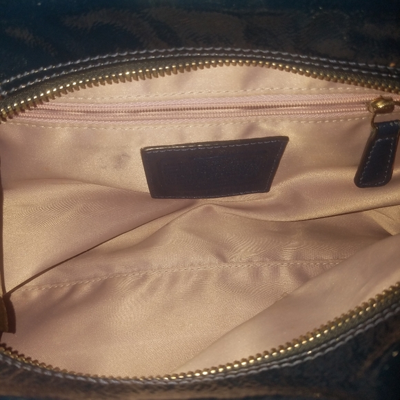 🔇 Sale $30 Coach Satchel - Picture 7 of 16